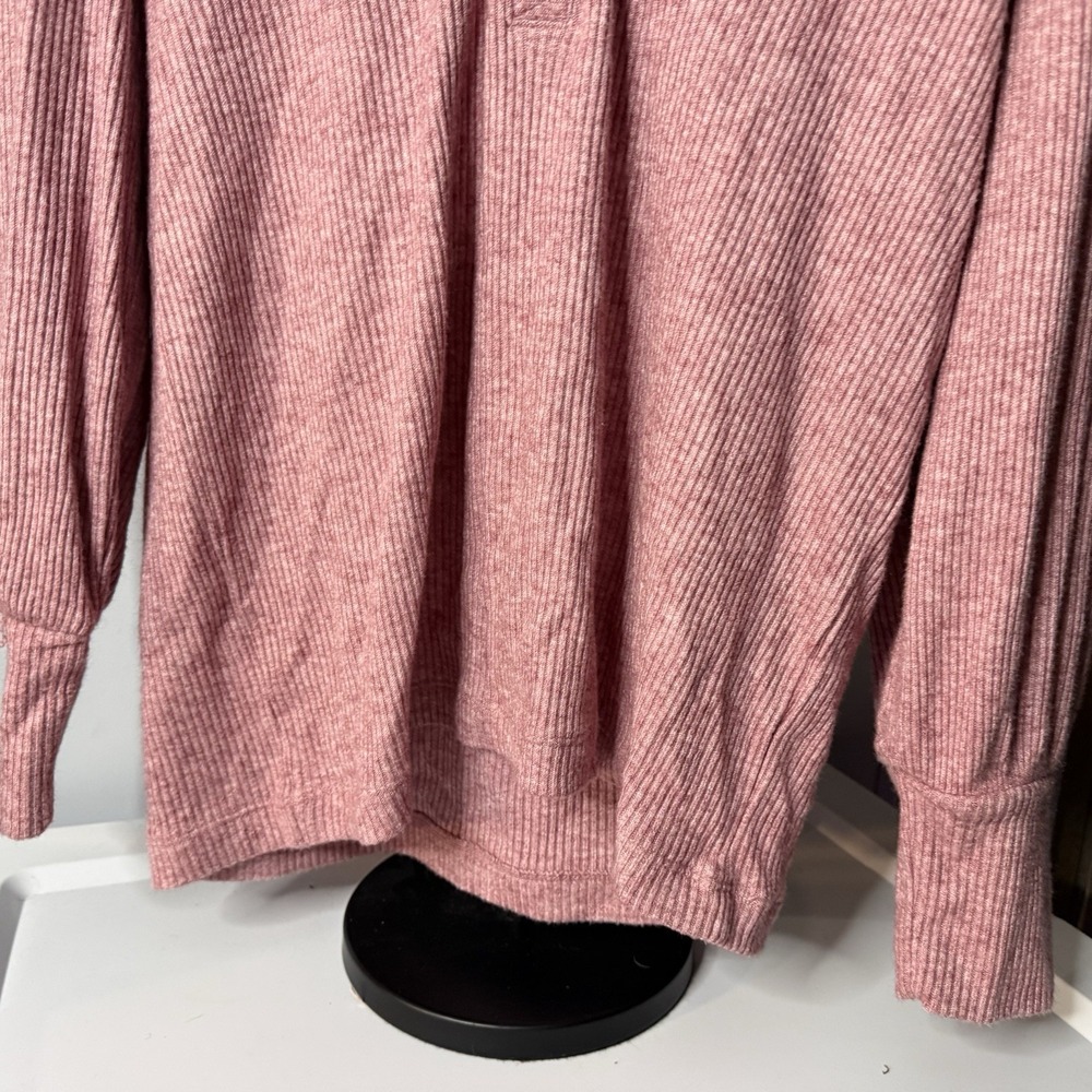 LOFT Women’s Petite L Salmon Pink Stripe V Neck Button Pullover Sweater Preppy - Picture 8 of 9